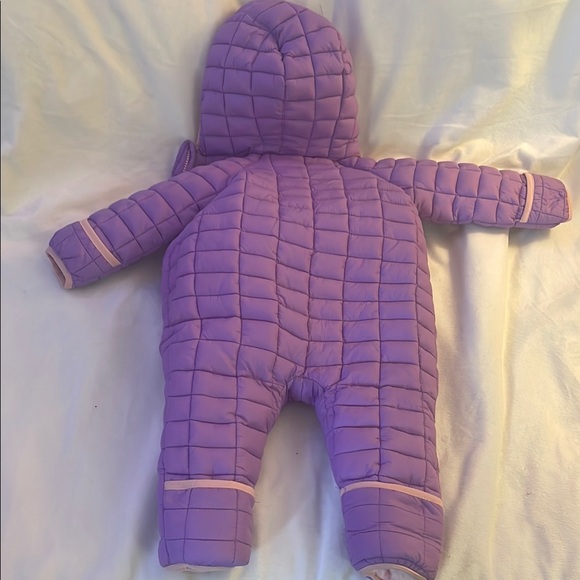 NWOT Purple Puffer Onesie Snowsuit with Hood SNOZU - Picture 6 of 6